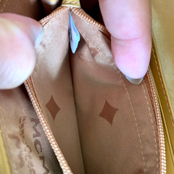Mcm long wallet in very good condition - Picture 8 of 8